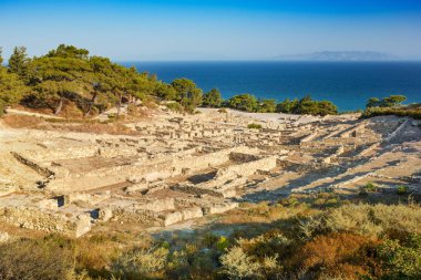 Antik şehir Kamiros (Island, Rodos, Yunanistan görünümünü)
