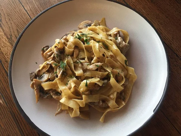 stock image Tagliatelle pasta with mushrooms and cream cheese 