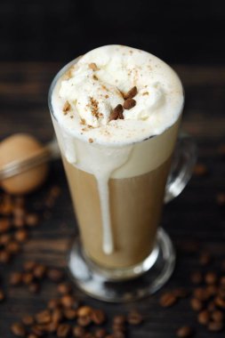 Lezzetli kahve dondurma tablo ile 