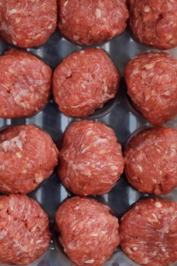 Taze köfte sığır eti ve domuz eti yemek için 