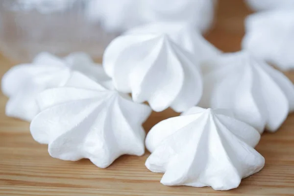 White Fresh Tasty Meringues Wooden Table — Stock Photo, Image