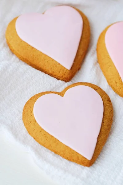 Lahodné Čerstvé Srdce Cookies Růžová Glazura — Stock fotografie