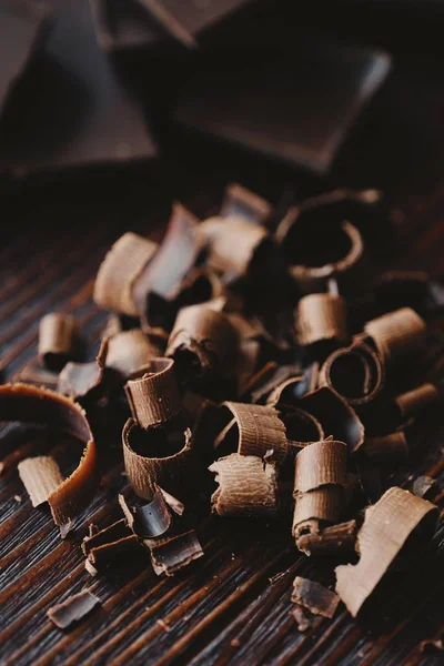 Cokelat Hitam Lezat Dengan Latar Belakang Coklat — Stok Foto