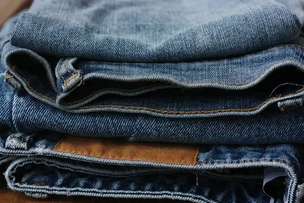 Bellissimi Jeans Blu Con Tasche Vicino — Foto Stock