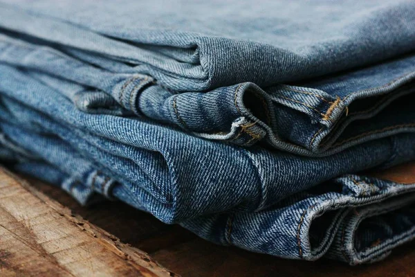 Schöne Blaue Jeans Mit Taschen Aus Nächster Nähe — Stockfoto