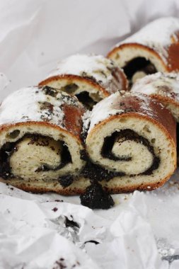 Masada haşhaş tohumları ile nefis rulo