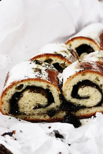 Delicious Roll Poppy Seeds Table — Stock Photo, Image