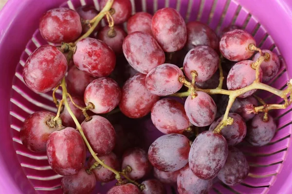 Raisins Rouges Frais Sur Table Macro — Photo