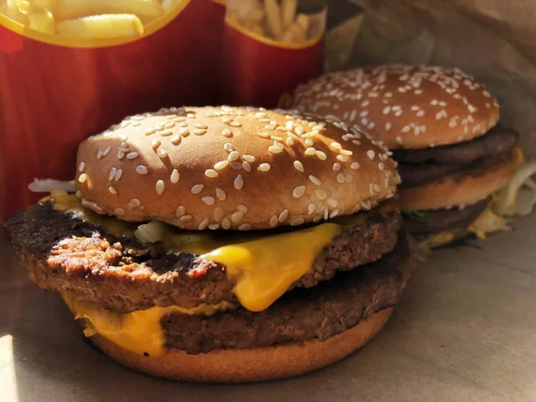 Biefstuk Hamburgers Frietjes Het Café — Stockfoto