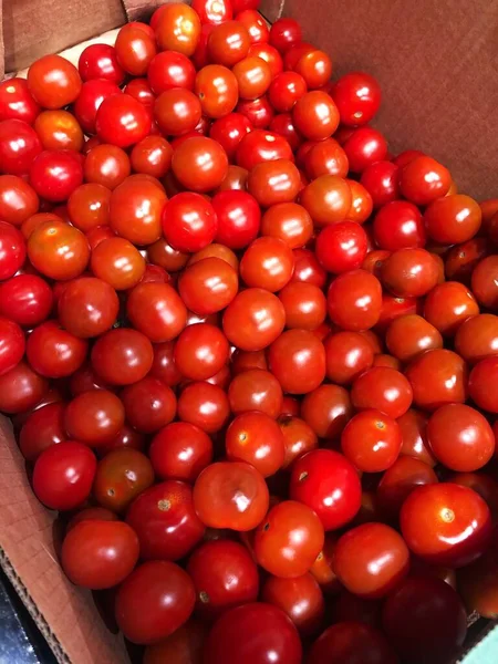 Tomates Rojos Cereza Maduros Mercado — Foto de Stock