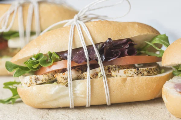 Çeşitli dolguları ile Mini rulo