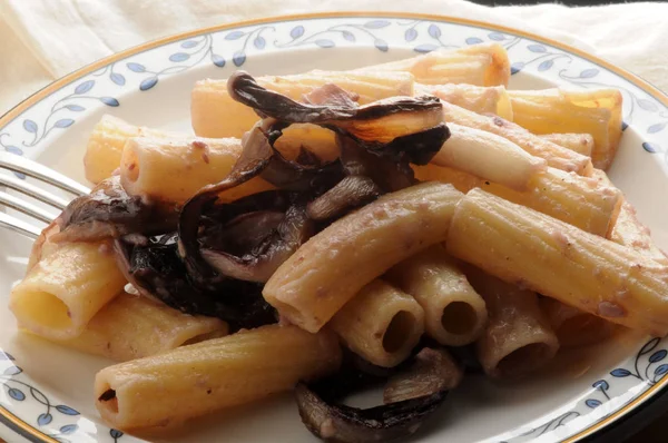 Pasta Con Radicchio Rojo Treviso Mota — Foto de Stock