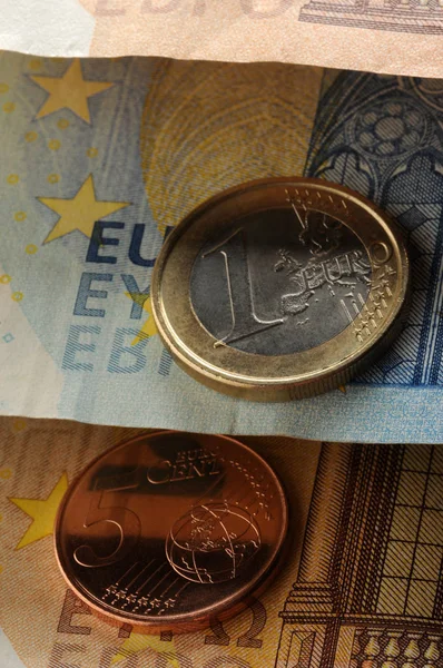 Monedas Euros Billetes Europeos — Foto de Stock