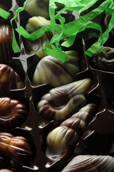 Caixa Chocolates Com Confete — Fotografia de Stock