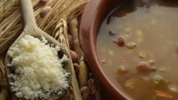 Cerrar Sopa Cebada Con Frijoles — Vídeo de stock