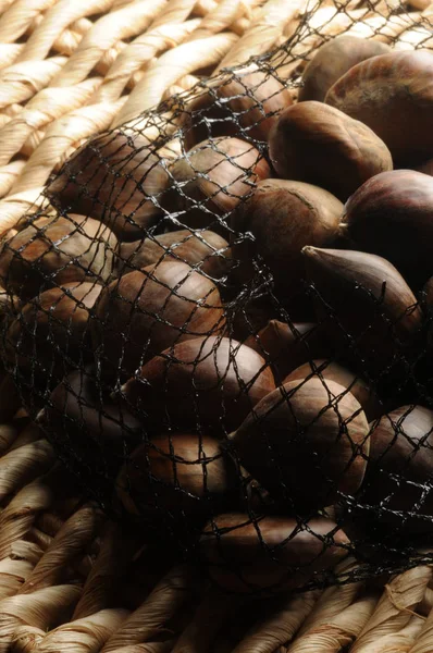 Castagne Crude Autunno Nella Borsa — Foto Stock