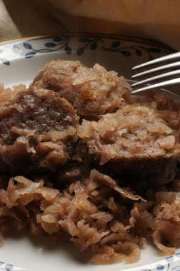 Brovada e musetto. Friuli İtalya 'nın tipik tarifi.