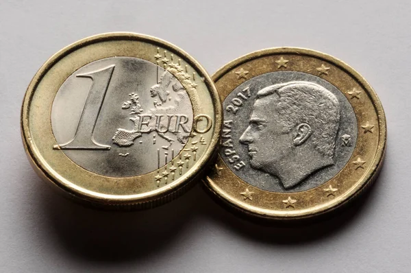Hiszpańskie Euro Białym Tle — Zdjęcie stockowe