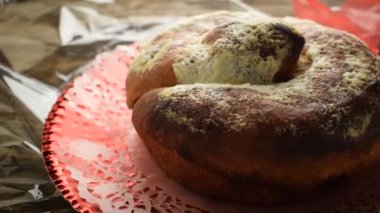 Gubana keki, tipik bir Valli del Natisone tatlısı, Friuli Venezia Giulia bölgesi, İtalya