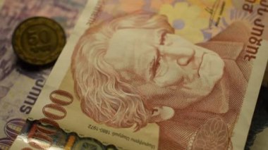 Ermeni paralarını ve banknotlarını kapat