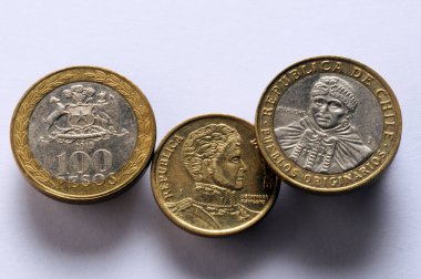 Şili pesosunun bozuk paraları dolaşımda.