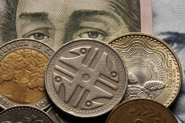 Primer Plano Los Billetes Monedas Colombianos — Foto de Stock