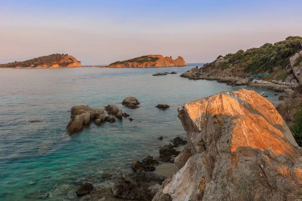Puesta de sol en la isla de Ammouliani, Grecia —  Fotos de Stock