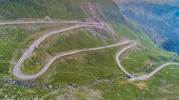 Rodovia transfagarasan na Romênia — Fotografia de Stock