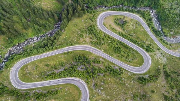Трансфагарасанское шоссе в Румынии — стоковое фото