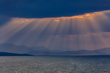 gündoğumu İyonya Adaları