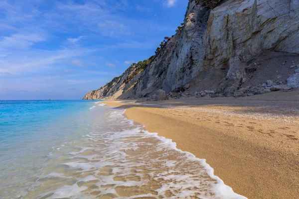 Spiaggia di Egremni a Lefkada, Mar Ionio, Grecia — Foto Stock