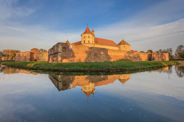 Крепость Фагарас, Трансильвания, Румыния — стоковое фото