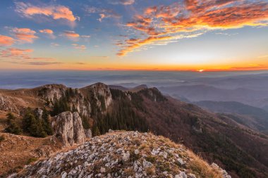 Romanya 'nın Buila Vanturarita Dağlarındaki dağ manzarası