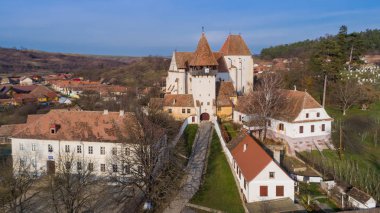 Güçlendirilmiş Bazna Kilisesi