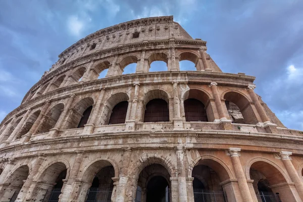 Colosseum. Roma, İtalya — Stok fotoğraf