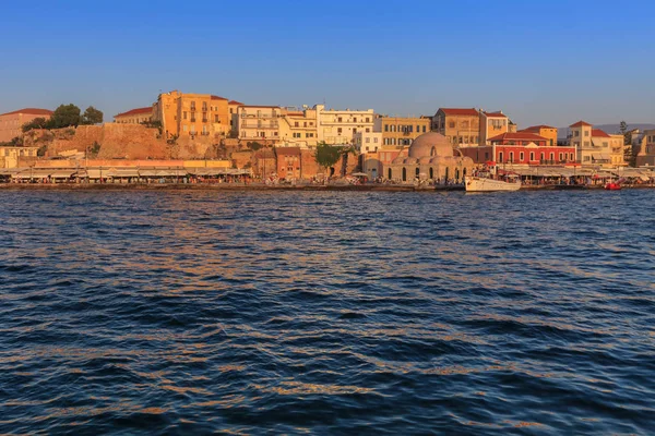 Günbatımı Hanya bağlantı noktası, Crete — Stok fotoğraf