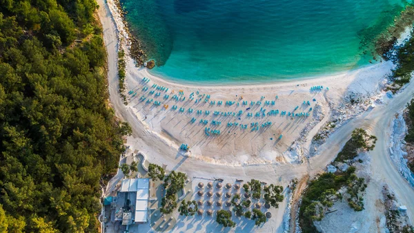 Praia de Mármore Porto Vathy em Thassos Island Grécia — Fotografia de Stock