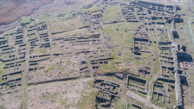 Hikaye kale kalıntıları, Romanya