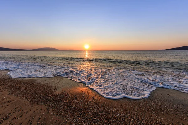 Sunset on the beach — Stock Photo, Image