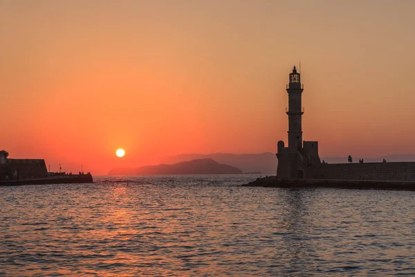 Solnedgång i hamnen i Chania, Crete — Stockfoto