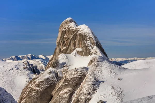 Berglandschap in de winter — Stockfoto