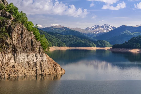 Lago di Vidraru, Romania — Foto Stock