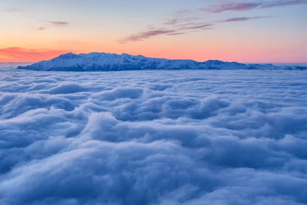 Paisaje de montaña de invierno — Foto de Stock