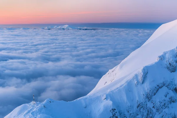 Paysage de montagne d'hiver — Photo