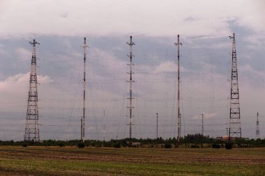 askeri radyo istasyonları