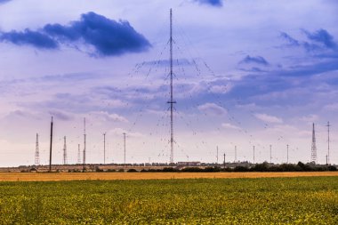 askeri radyo istasyonları