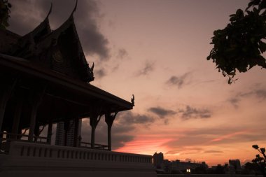 Santi Chai Prakan Park