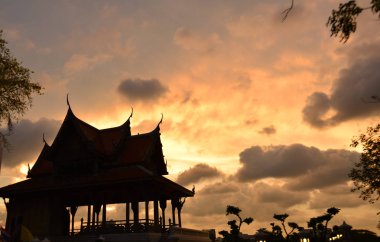 Santi Chai Prakan Park