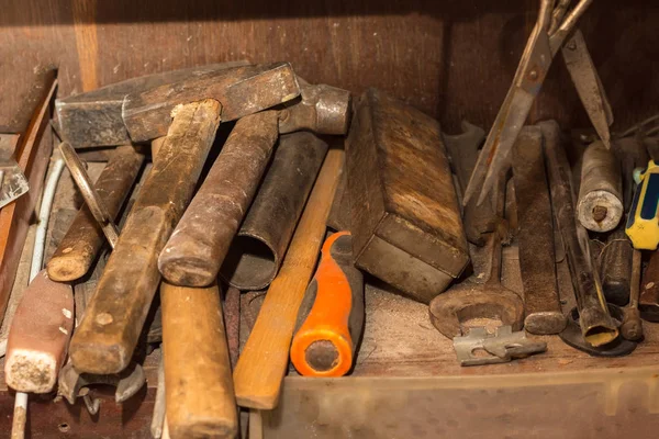 Locksmiths old on the shelf — Stock Photo, Image