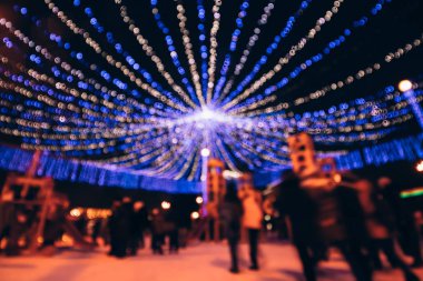 Şehir ışıkları akşamları bulanıklık